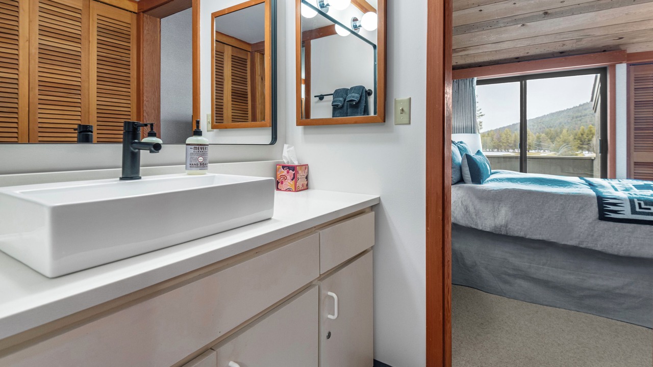 Photo of Bathroom in Black Butte Ranch