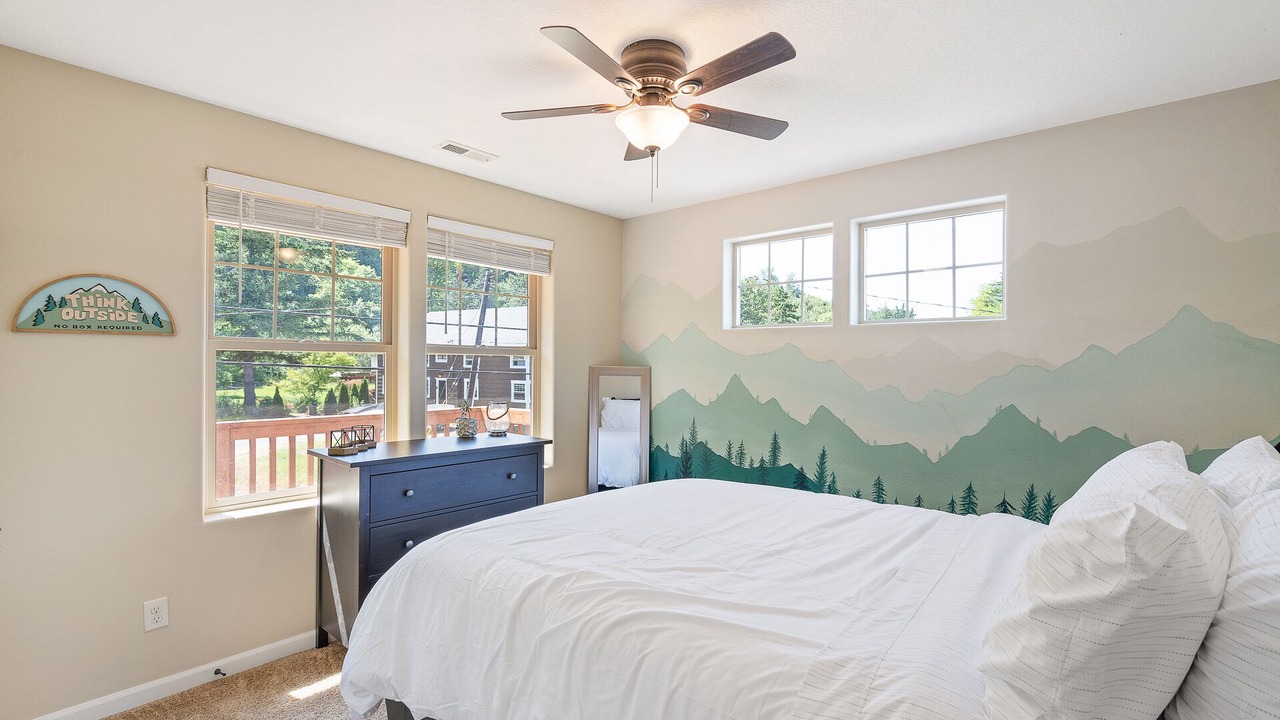 Photo of Bedroom in Troutdale