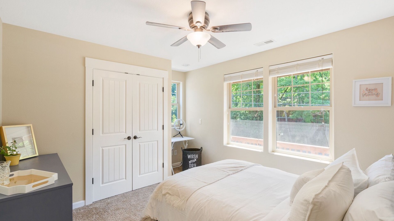 Photo of Bedroom in Troutdale