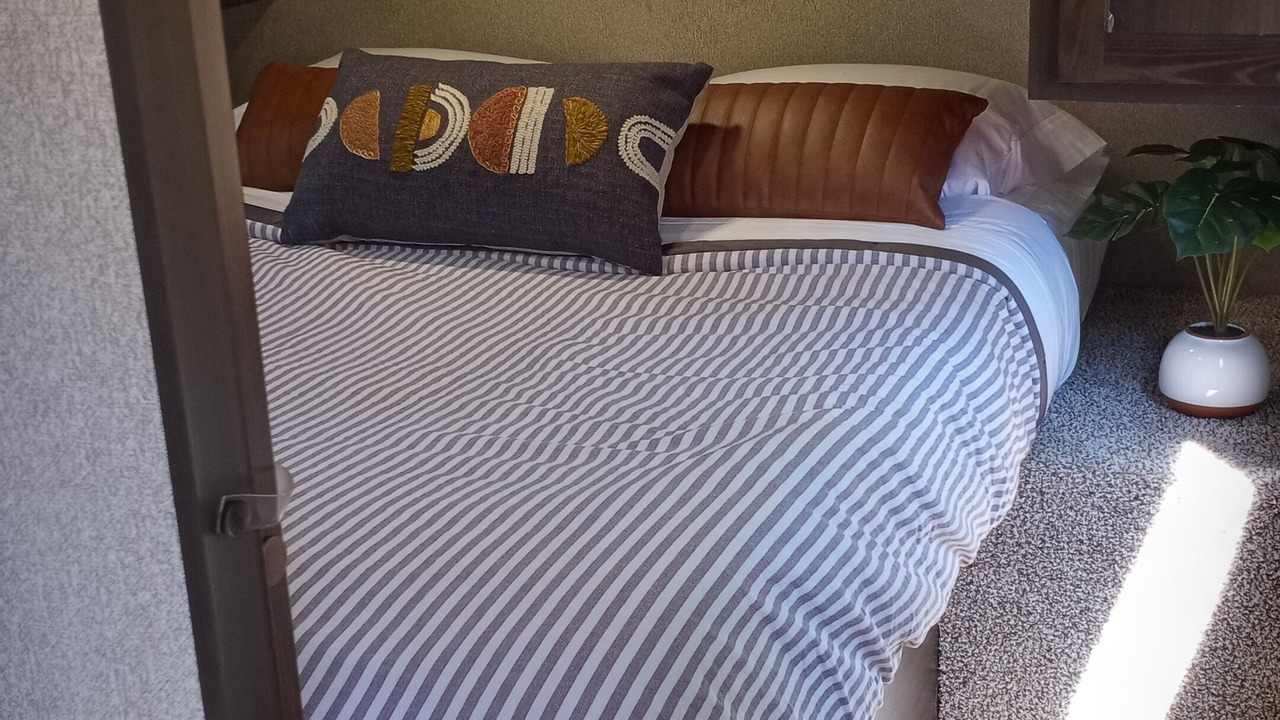 Photo of Bedroom in Murphy
