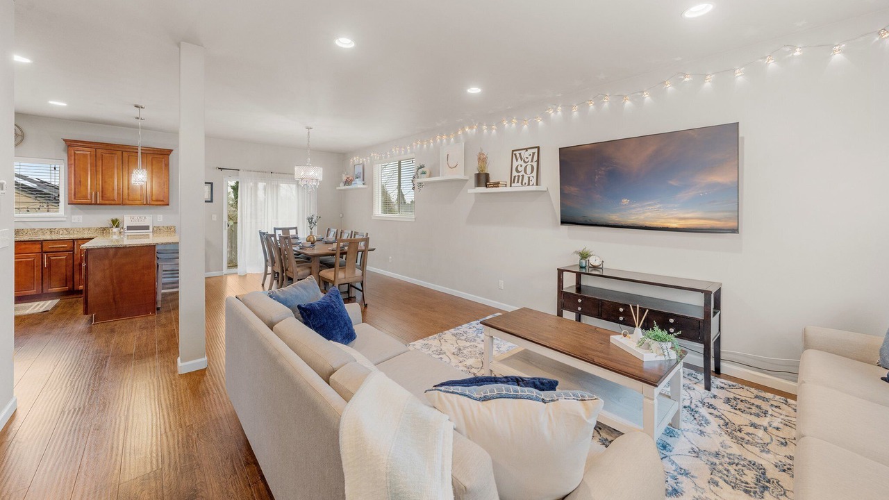 Photo of Livingroom in Central Tacoma