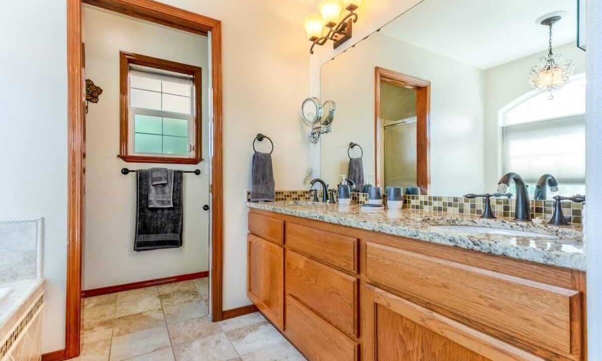 Photo of Bathroom in Post Falls