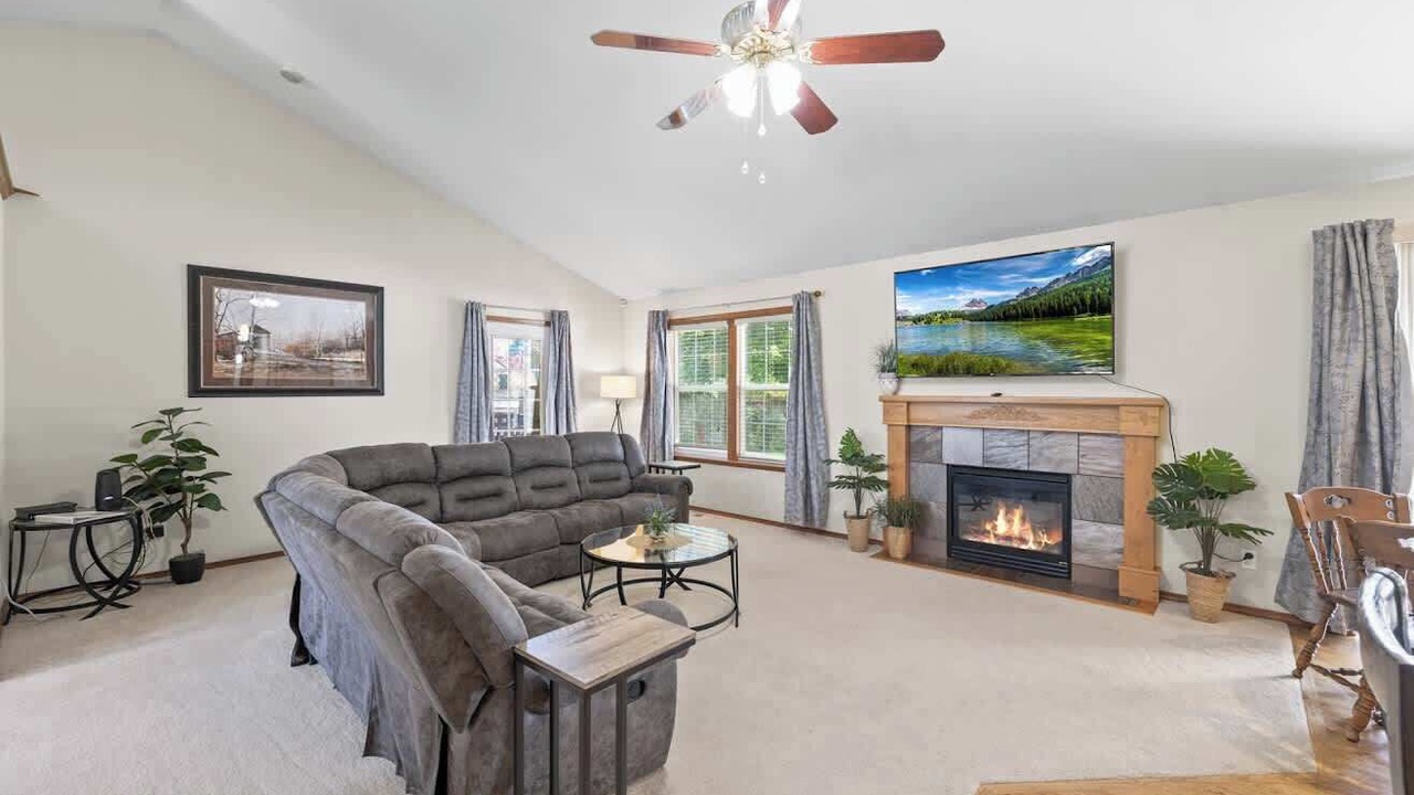 Photo of Livingroom in Post Falls