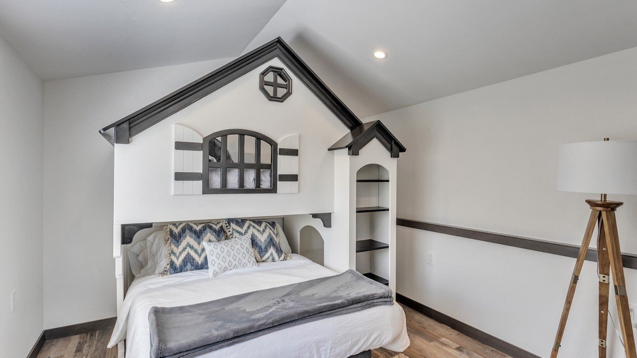 Photo of Bedroom in Greenbank