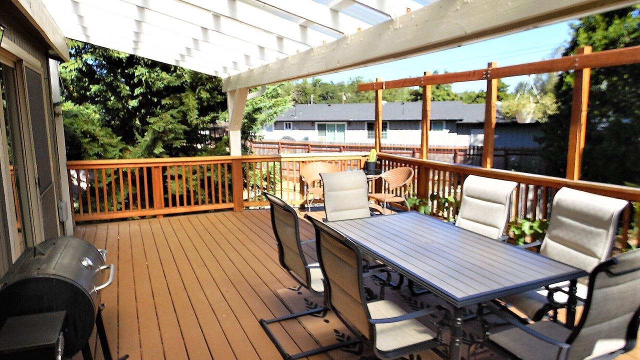 Photo of Outdoor in Roseburg