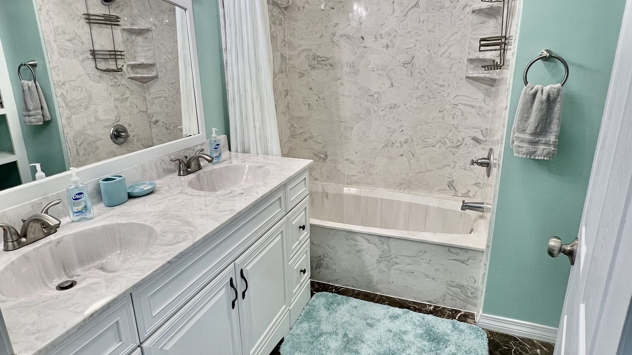 Photo of Bathroom in East Biloxi