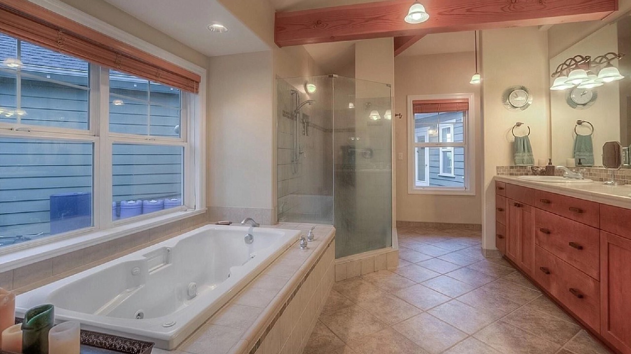 Photo of Bathroom in Tacoma