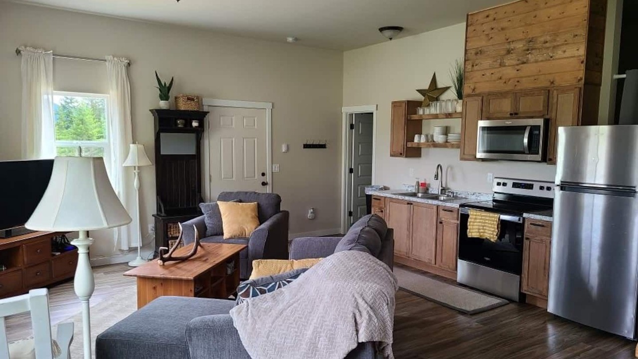 Photo of Livingroom in Eatonville