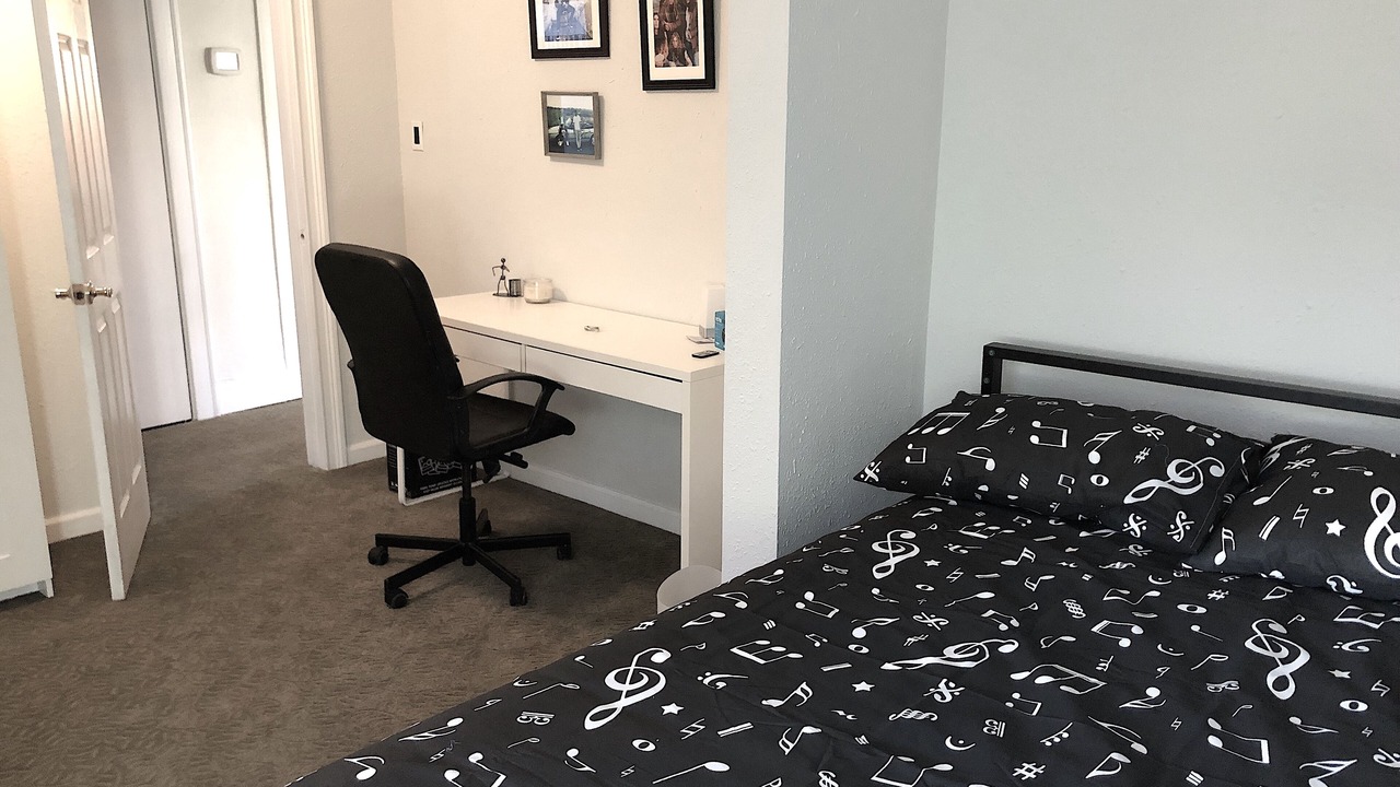 Photo of Bedroom in Fairmount Park
