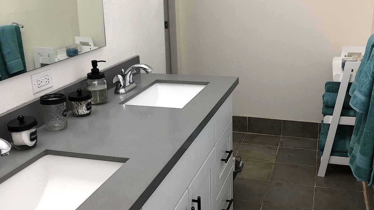 Photo of Bathroom in Fairmount Park