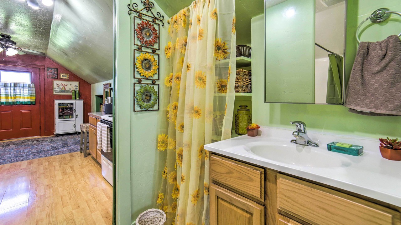 Photo of Bathroom in Sugar City