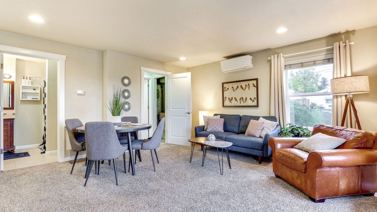 Photo of Livingroom in Central Park