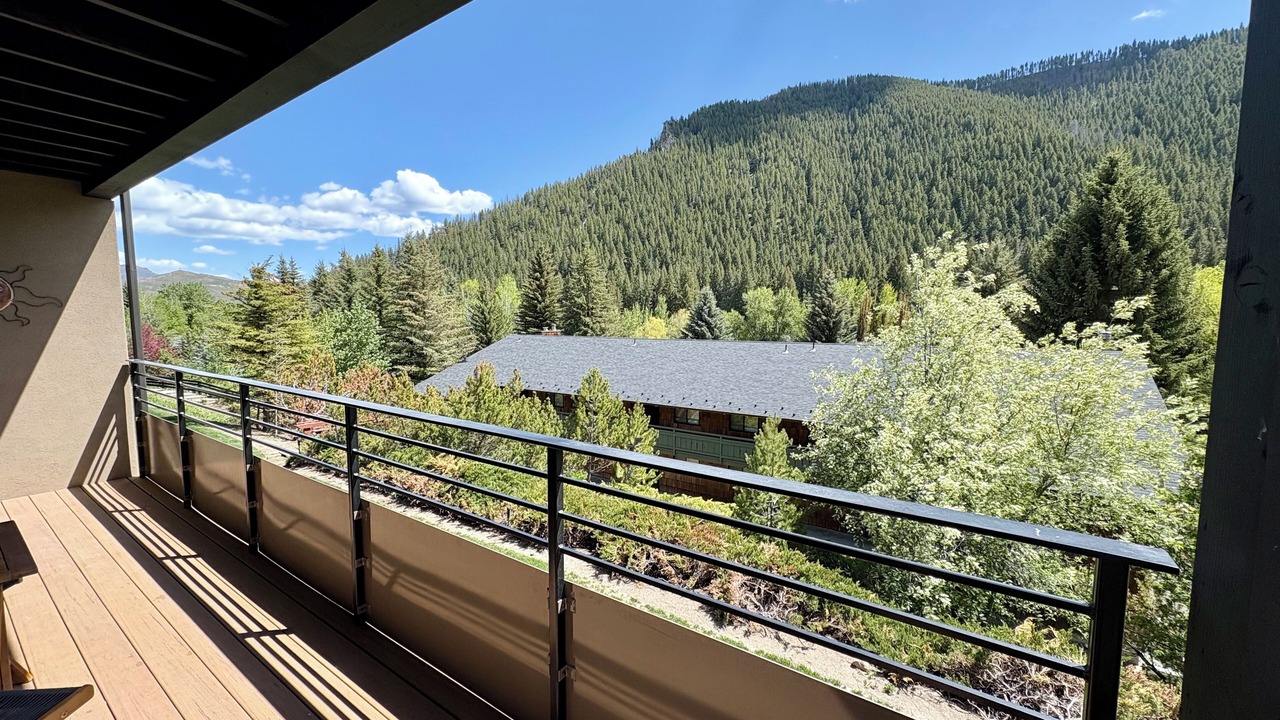 Photo of Outdoor in Warm Springs