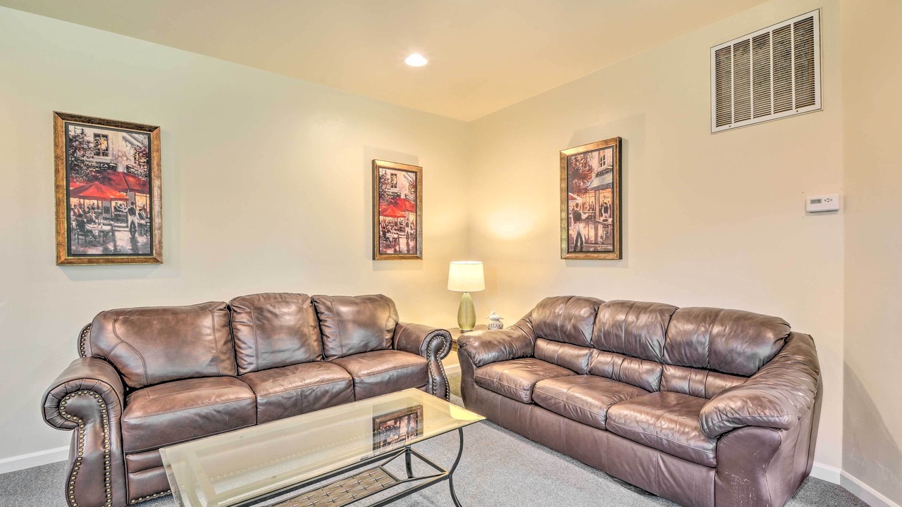 Photo of Livingroom in Medford