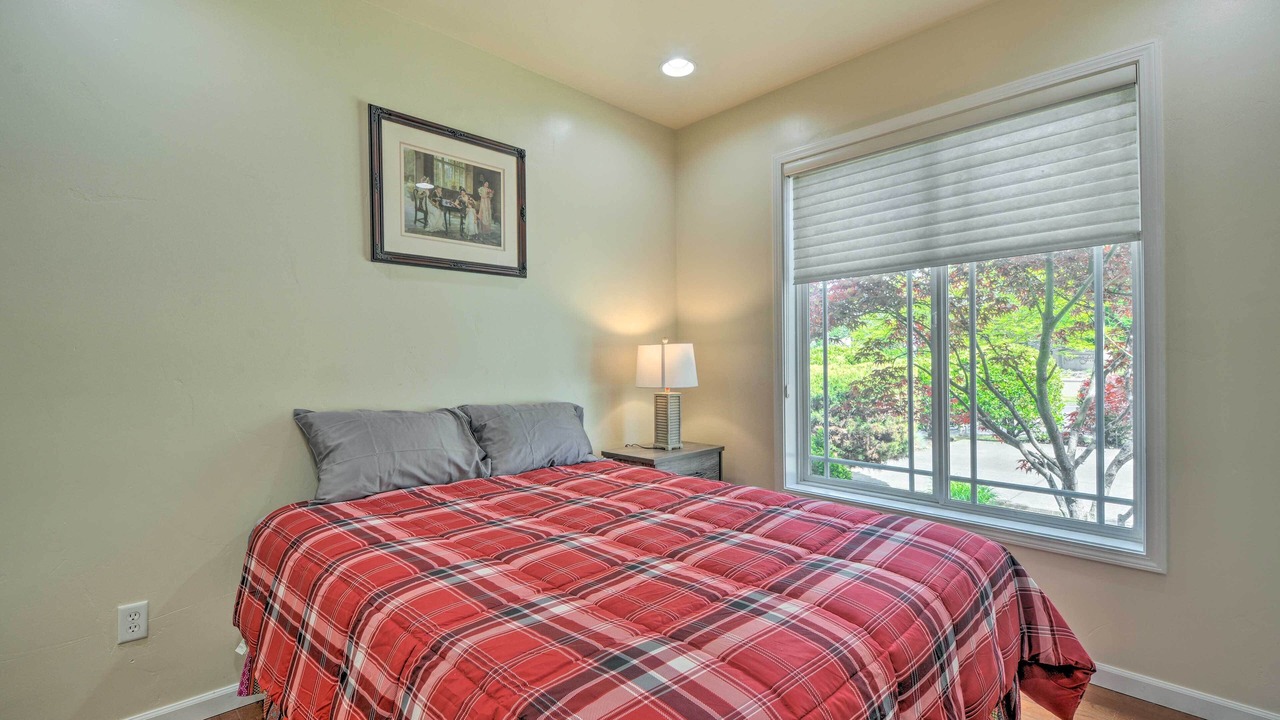 Photo of Bedroom in Medford