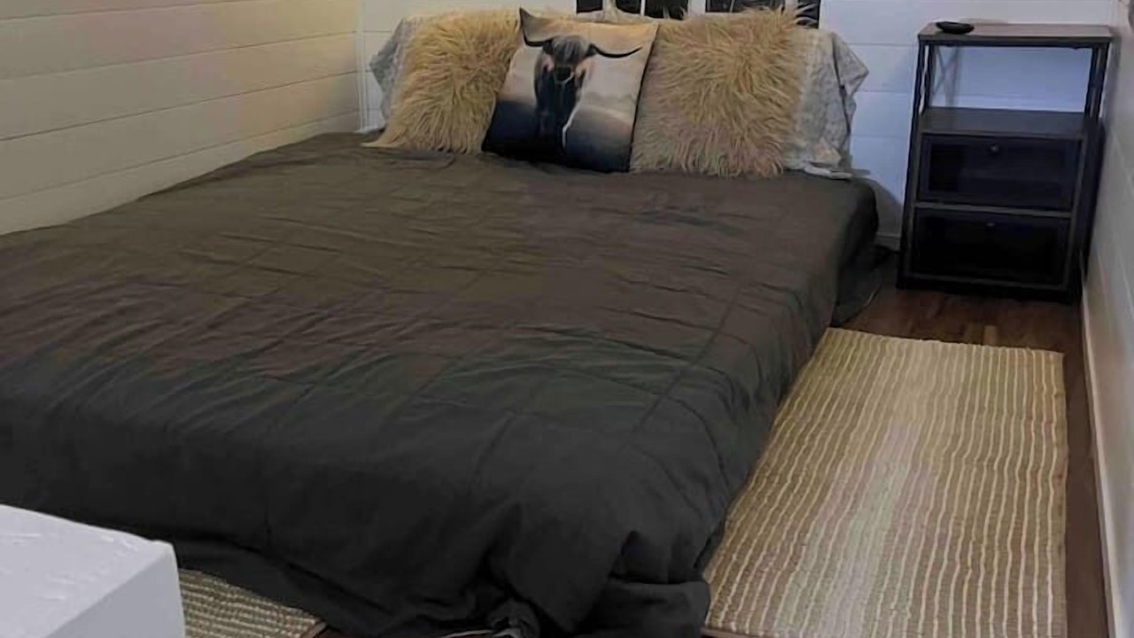 Photo of Bedroom in Rainier