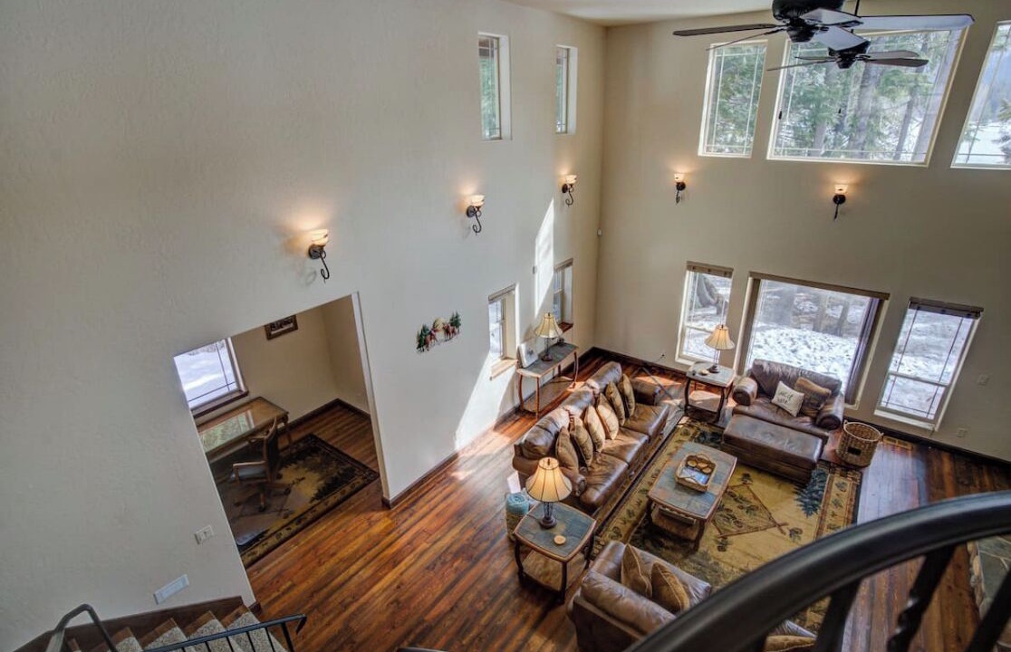 Photo of Livingroom in Priest River