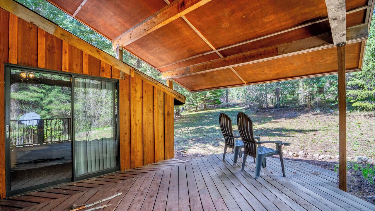 Photo of Patio Balcony in Garden Valley