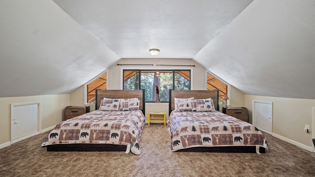 Photo of Bedroom in Garden Valley