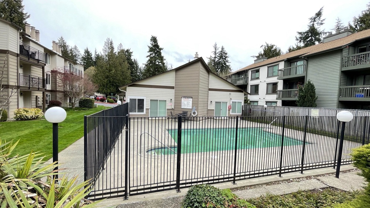 Photo of Outdoor in Totem Lake