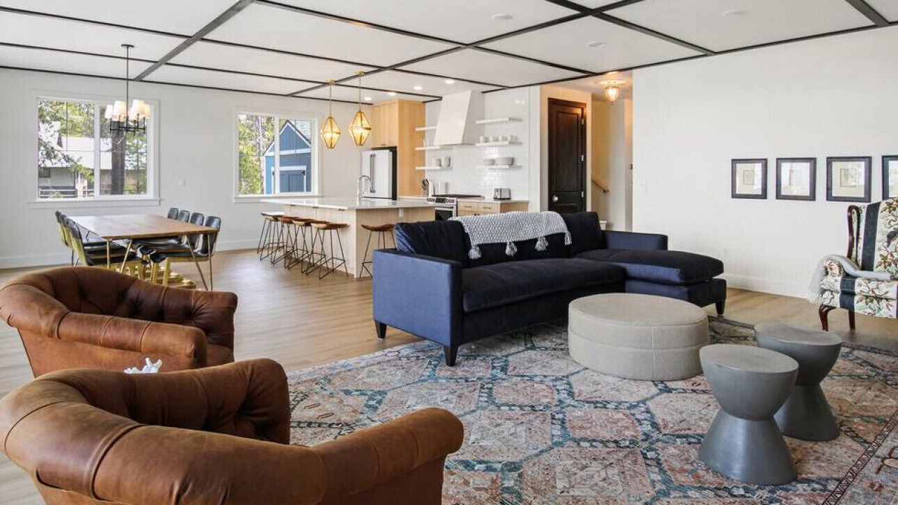 Photo of Livingroom in Donnelly