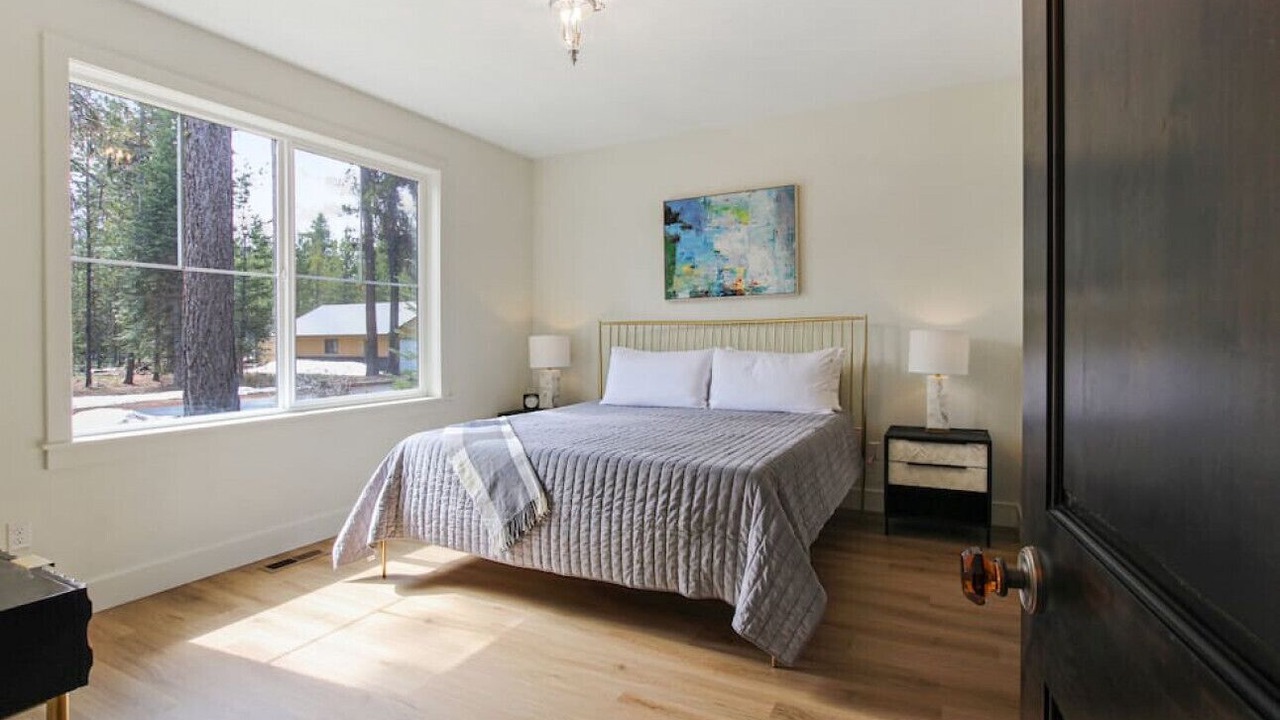Photo of Bedroom in Donnelly