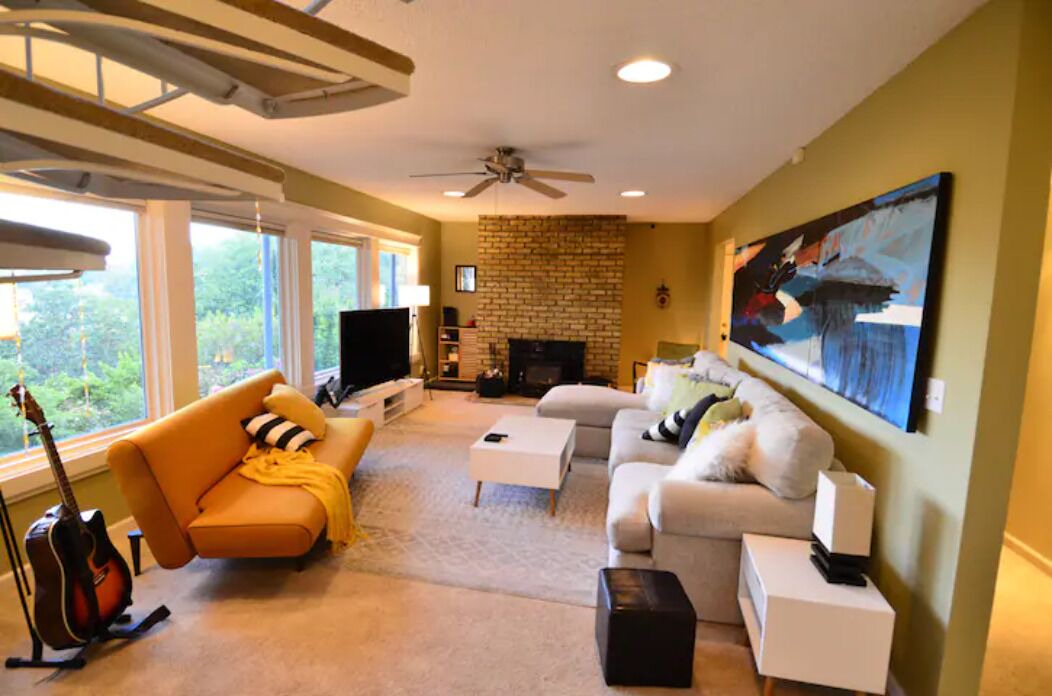 Photo of Livingroom in Roseburg