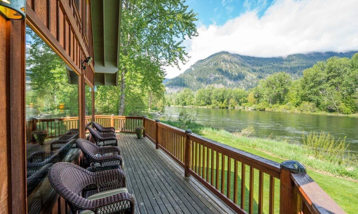 Photo of Patio Balcony in Leavenworth