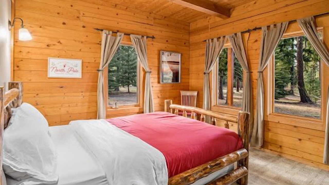 Photo of Bedroom in Cle Elum