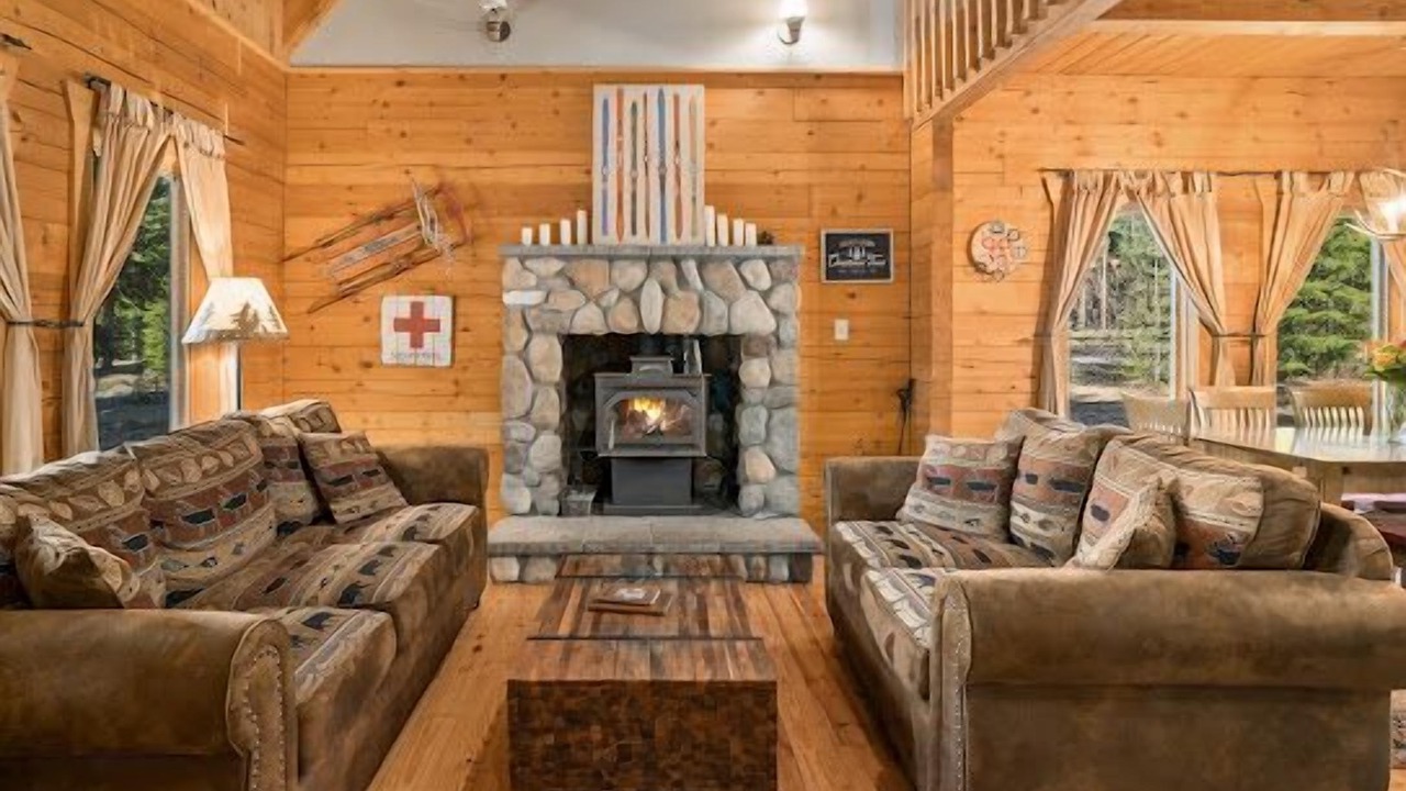 Photo of Livingroom in Cle Elum