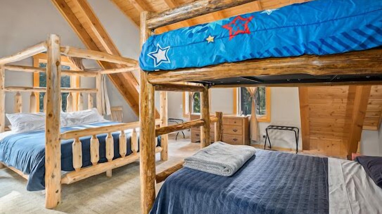 Photo of Bedroom in Cle Elum