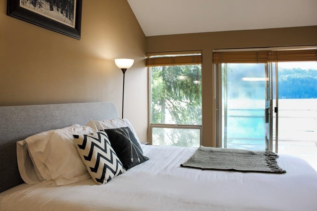 Photo of Bedroom in Port Angeles
