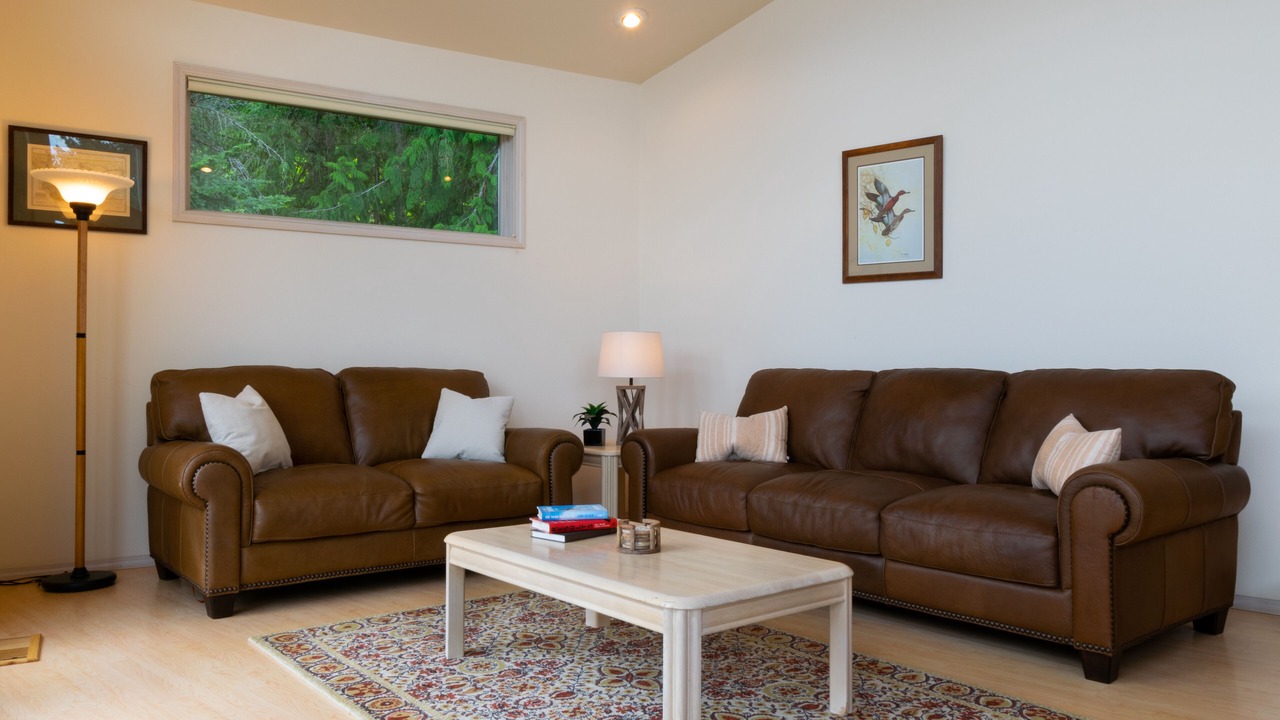 Photo of Livingroom in Sandpoint