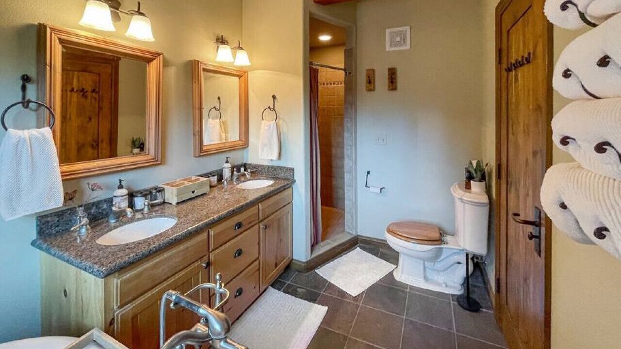 Photo of Bathroom in Tamarack Resort