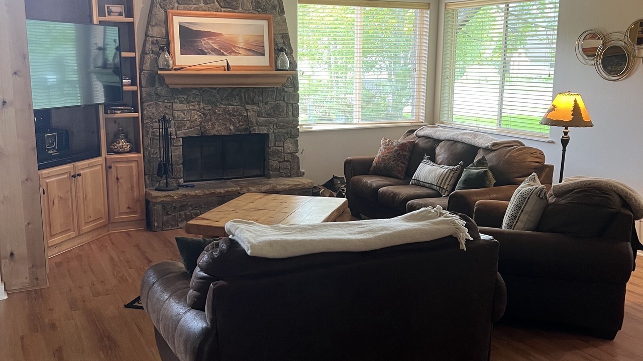 Photo of Livingroom in Hailey