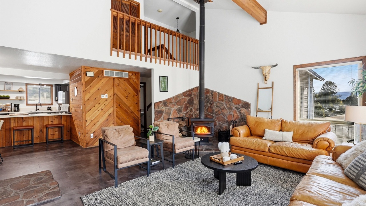Photo of Livingroom in Cascade