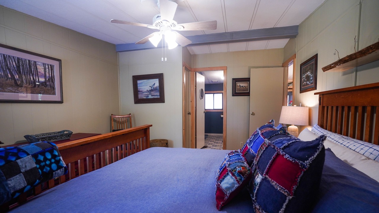 Photo of Bedroom in Klamath Falls