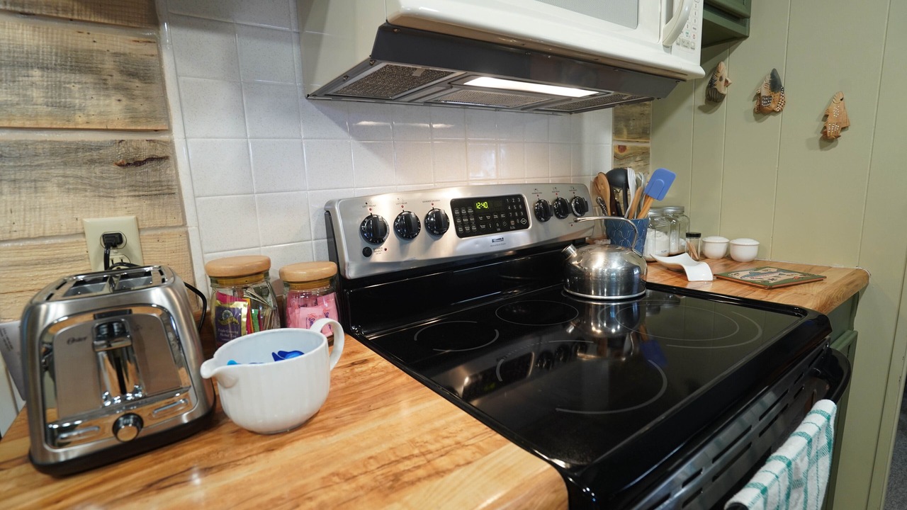 Photo of Kitchen in Klamath Falls