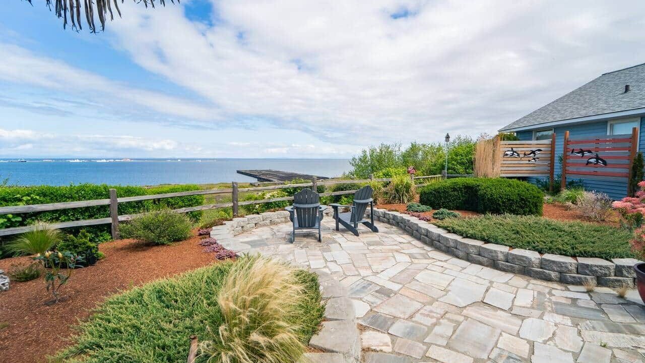 Photo of Patio Balcony in Port Angeles