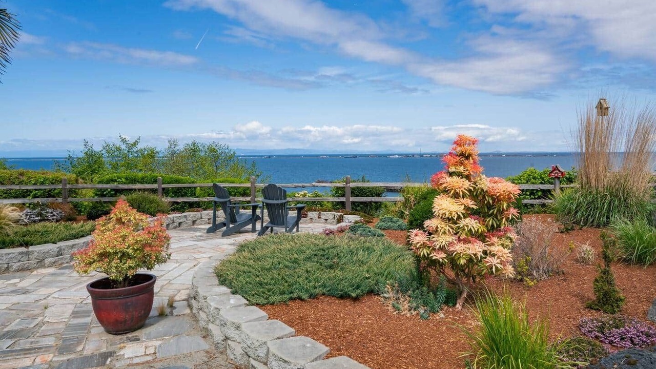 Photo of Patio Balcony in Port Angeles