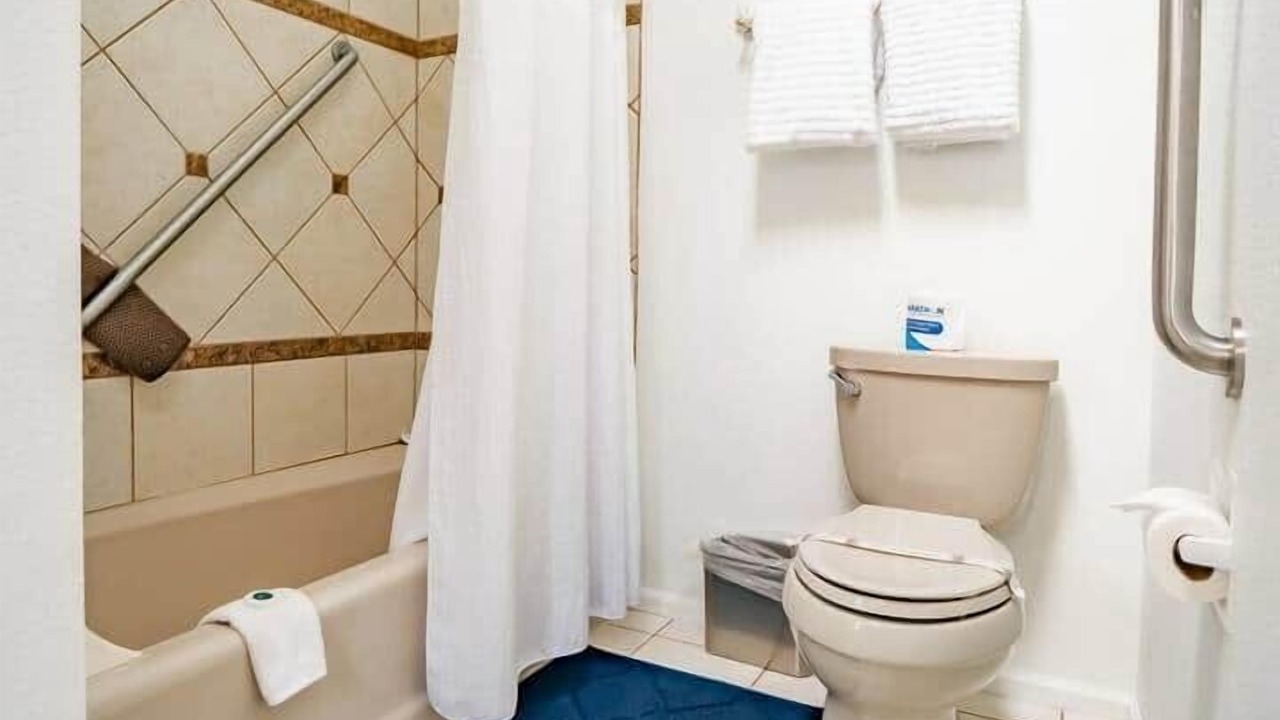 Photo of Bathroom in Port Angeles