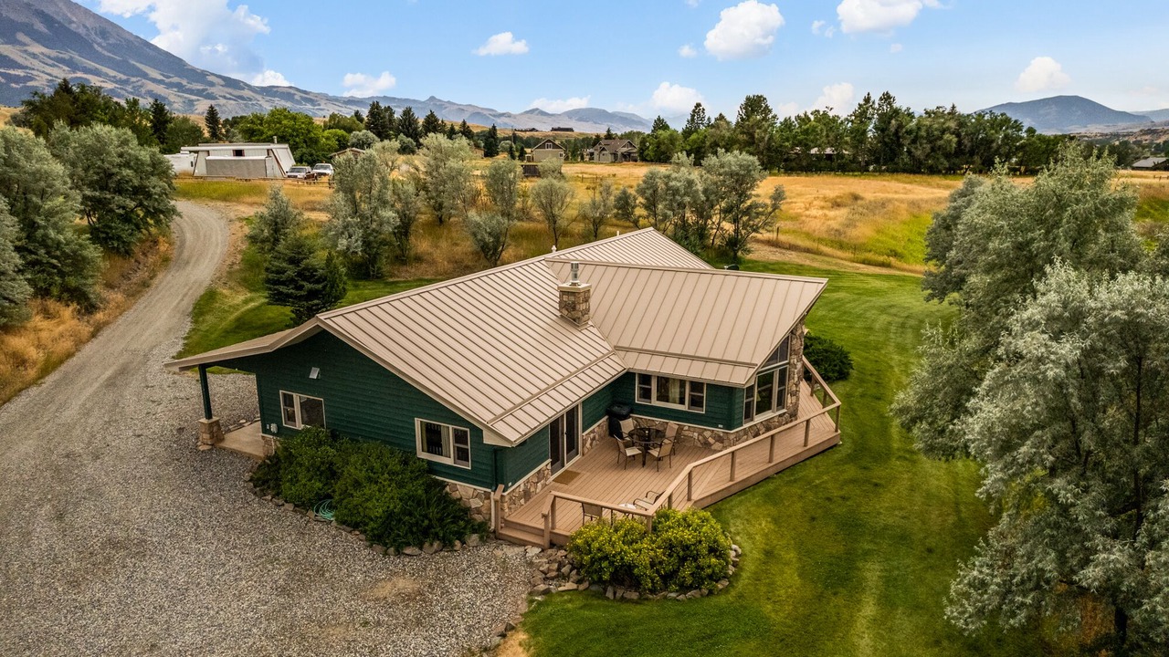 Photo of Outdoor in Emigrant