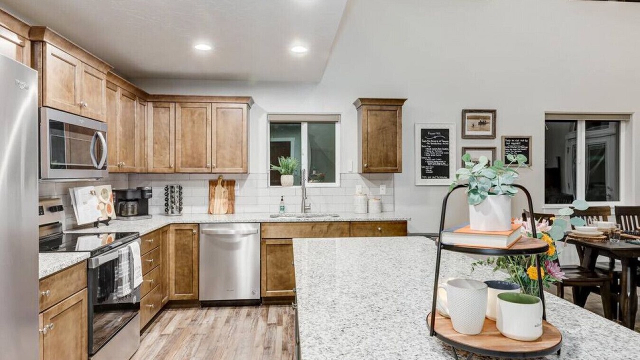 Photo of Kitchen in Fir Grove Estates