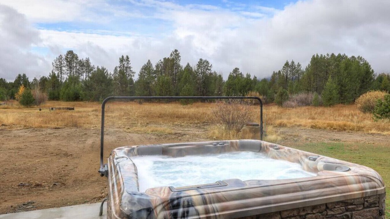 Photo of Outdoor in Fir Grove Estates