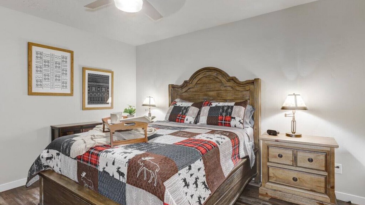 Photo of Bedroom in Fir Grove Estates