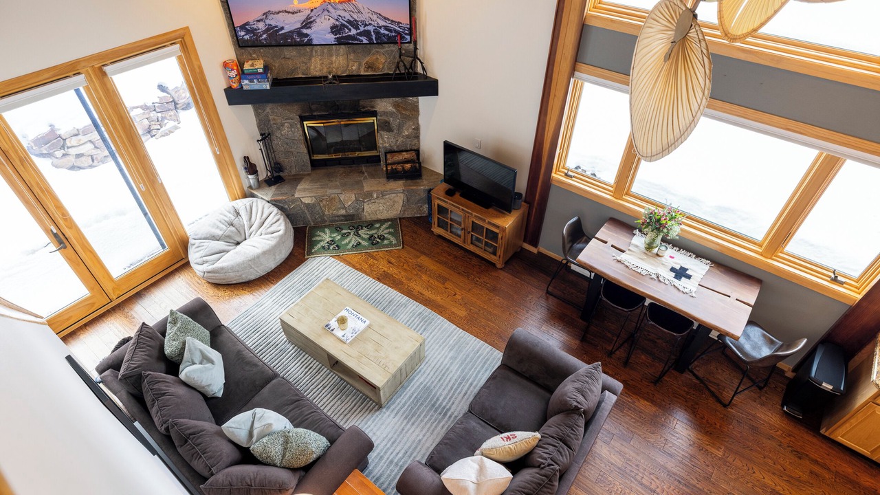 Photo of Livingroom in Big Horn