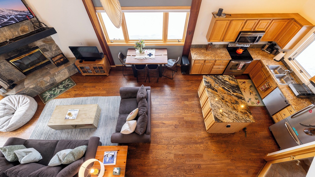 Photo of Livingroom in Big Horn
