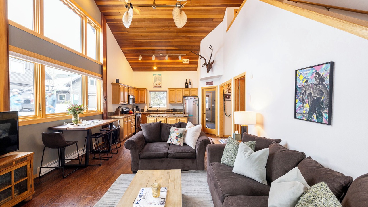 Photo of Livingroom in Big Horn
