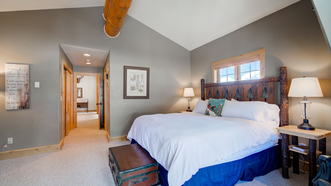 Photo of Bedroom in Big Sky