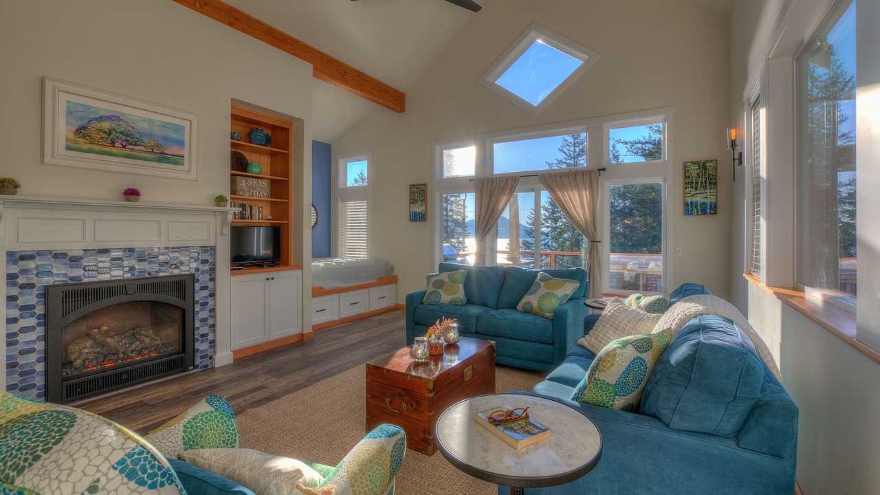 Photo of Bedroom in Eastsound